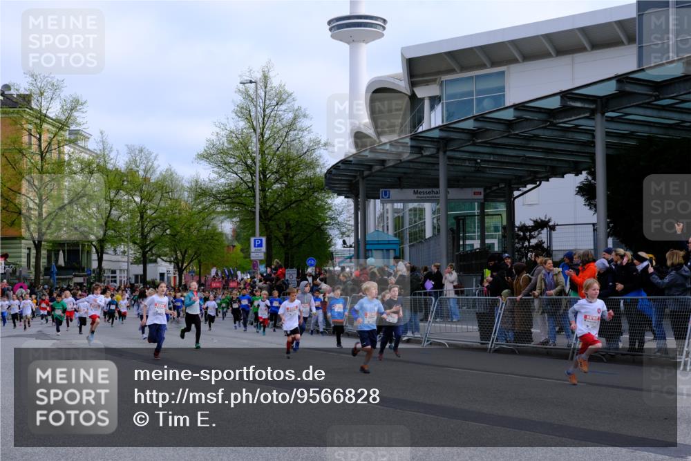 25.04.2026 - Das Zehntel Tim E. http://msf.ph/oto/9566828 25.04.2026 08:34:45 Ziel  meine-sportfotos.de