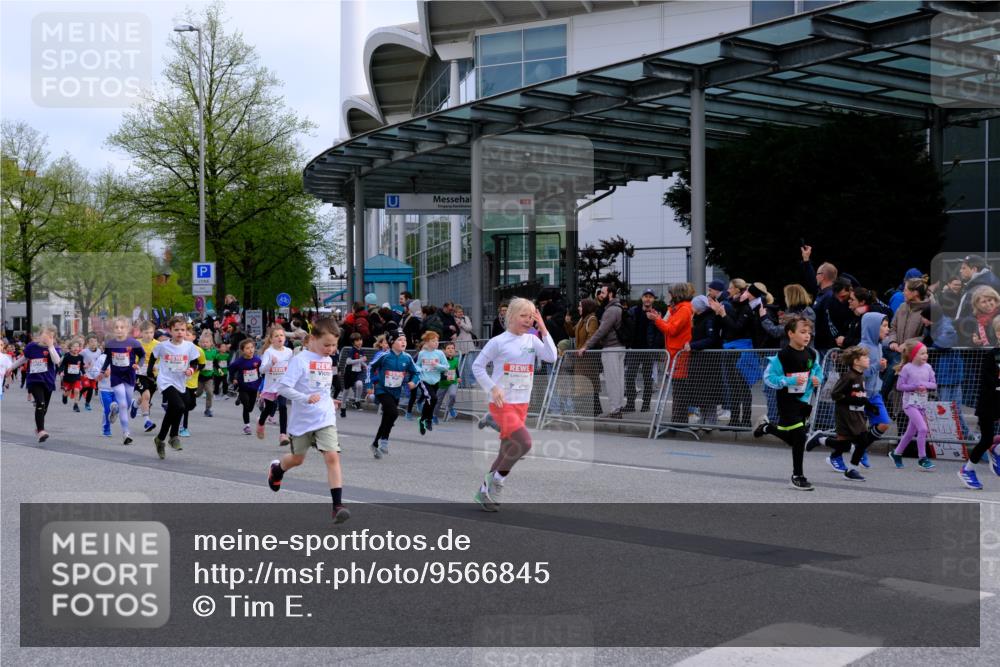 25.04.2026 - Das Zehntel Tim E. http://msf.ph/oto/9566845 25.04.2026 08:34:53 Ziel  meine-sportfotos.de