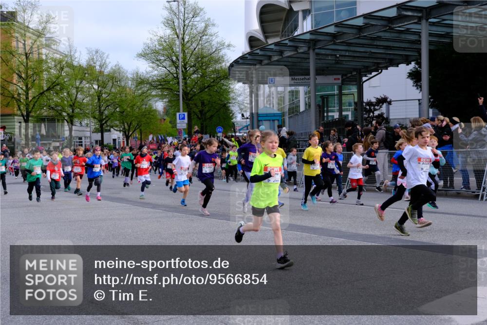25.04.2026 - Das Zehntel Tim E. http://msf.ph/oto/9566854 25.04.2026 08:34:55 Ziel  meine-sportfotos.de