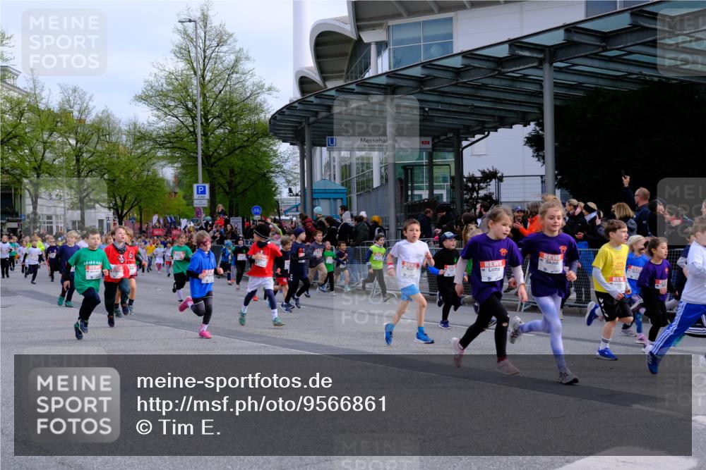 25.04.2026 - Das Zehntel Tim E. http://msf.ph/oto/9566861 25.04.2026 08:34:56 Ziel  meine-sportfotos.de