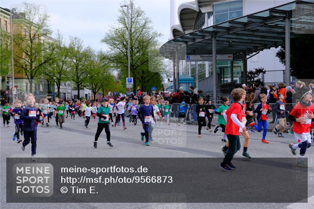 25.04.2026 - Das Zehntel Tim E. http://msf.ph/oto/9566873 25.04.2026 08:34:59 Ziel  meine-sportfotos.de
