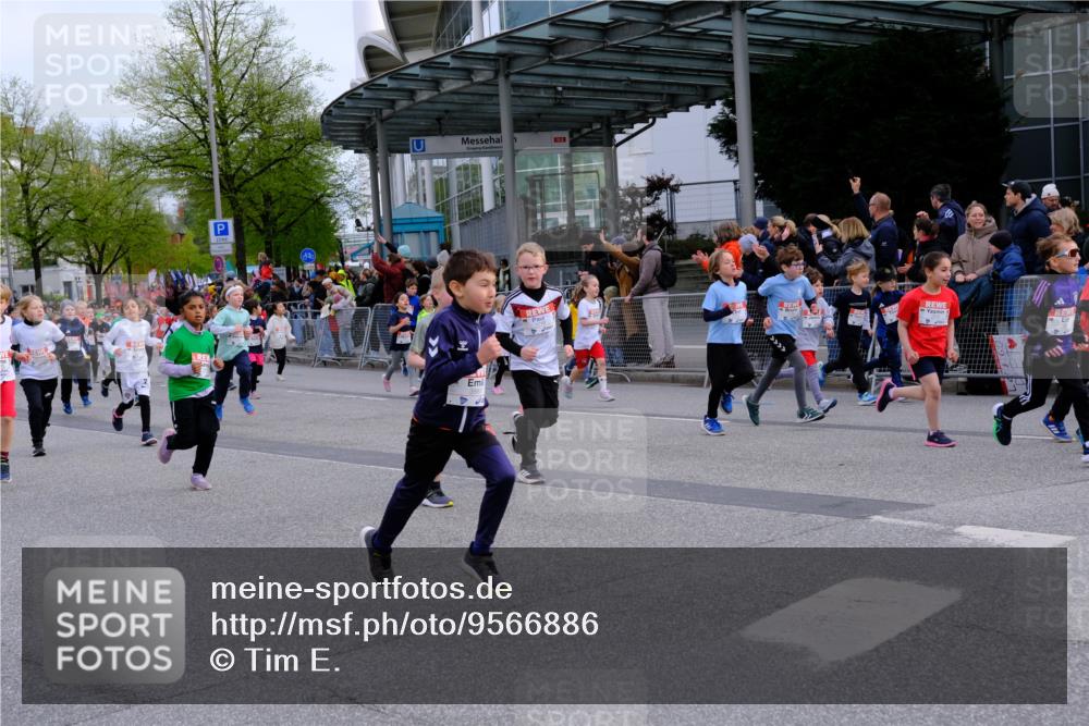 25.04.2026 - Das Zehntel Tim E. http://msf.ph/oto/9566886 25.04.2026 08:35:04 Ziel  meine-sportfotos.de