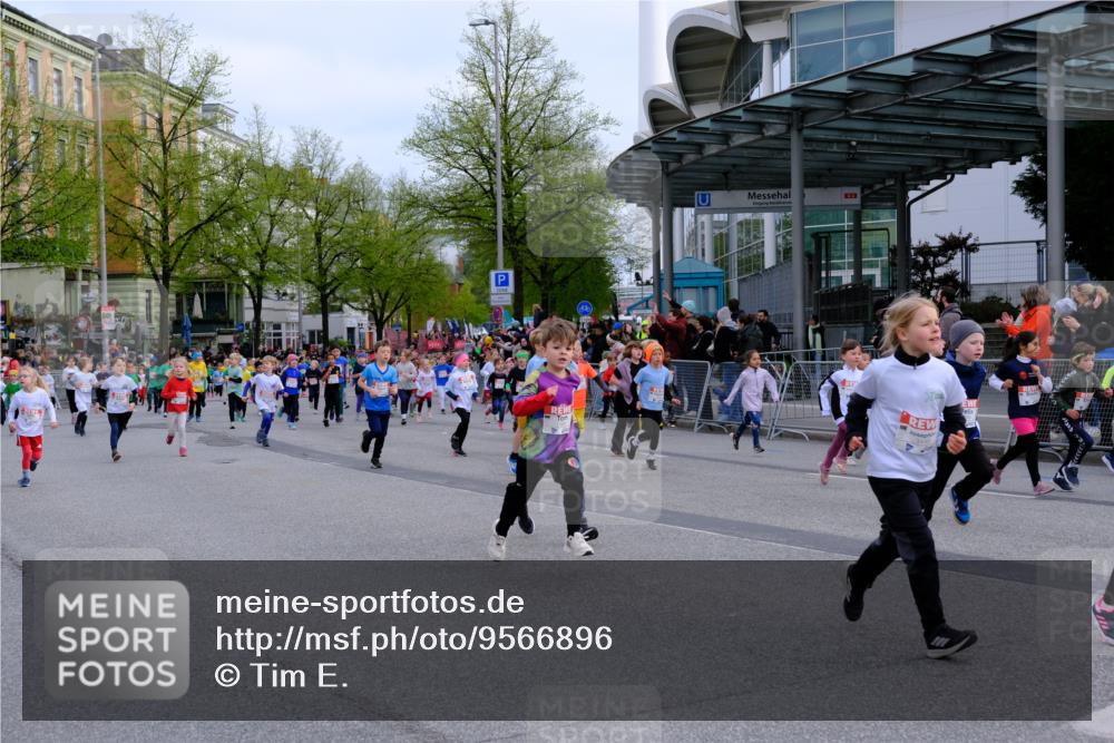 25.04.2026 - Das Zehntel Tim E. http://msf.ph/oto/9566896 25.04.2026 08:35:07 Ziel  meine-sportfotos.de
