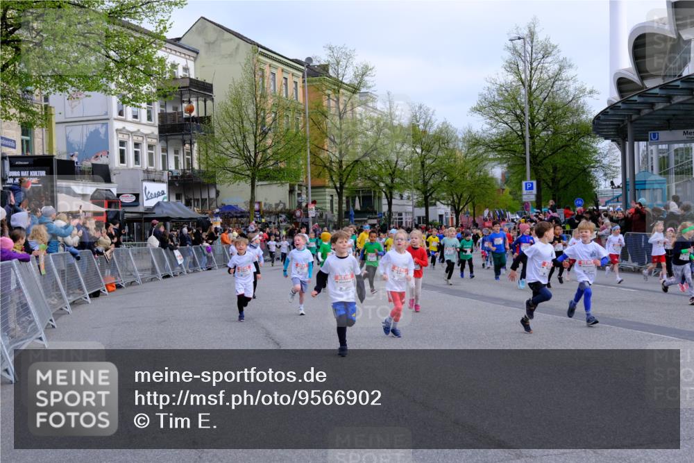 25.04.2026 - Das Zehntel Tim E. http://msf.ph/oto/9566902 25.04.2026 08:35:10 Ziel  meine-sportfotos.de