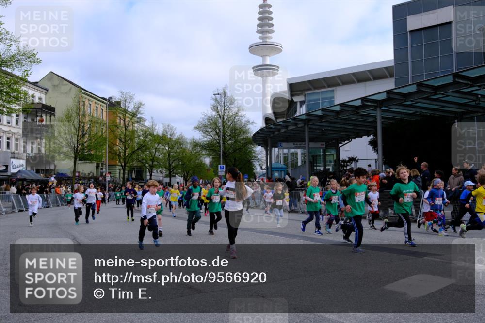 25.04.2026 - Das Zehntel Tim E. http://msf.ph/oto/9566920 25.04.2026 08:35:18 Ziel  meine-sportfotos.de