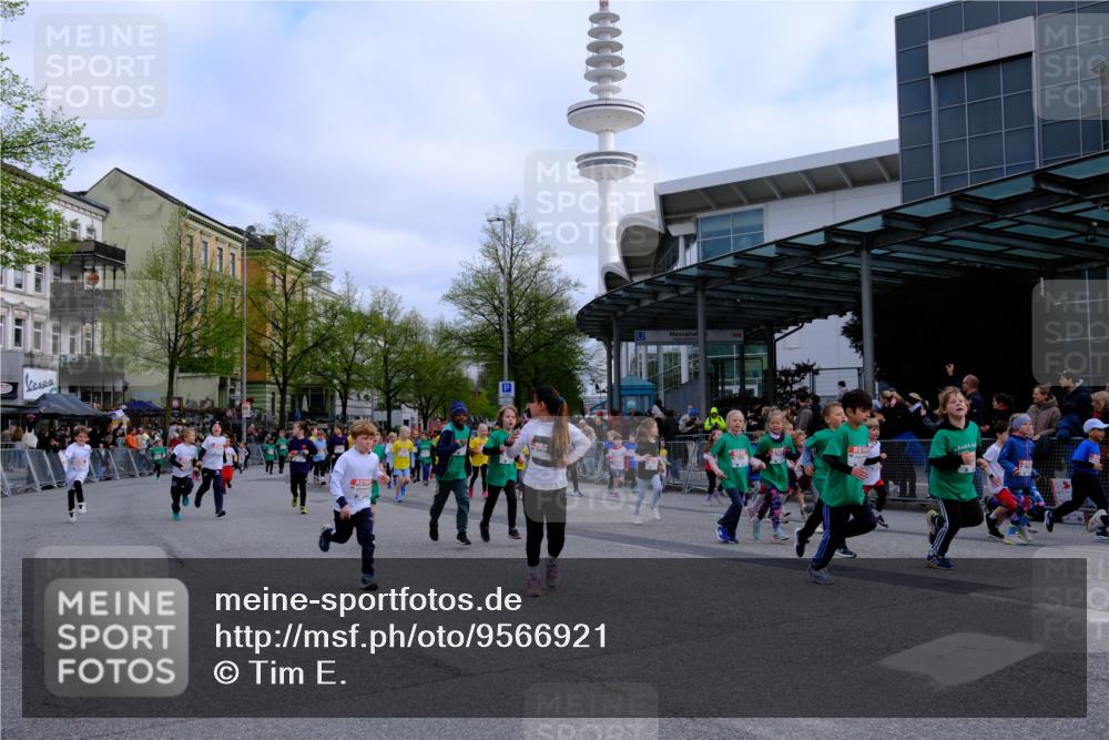 25.04.2026 - Das Zehntel Tim E. http://msf.ph/oto/9566921 25.04.2026 08:35:18 Ziel  meine-sportfotos.de