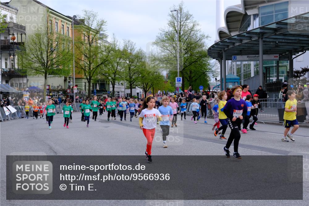 25.04.2026 - Das Zehntel Tim E. http://msf.ph/oto/9566936 25.04.2026 08:35:23 Ziel  meine-sportfotos.de