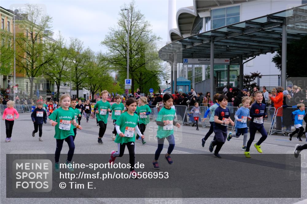 25.04.2026 - Das Zehntel Tim E. http://msf.ph/oto/9566953 25.04.2026 08:35:27 Ziel  meine-sportfotos.de