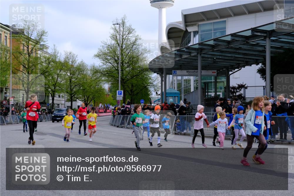 25.04.2026 - Das Zehntel Tim E. http://msf.ph/oto/9566977 25.04.2026 08:35:42 Ziel  meine-sportfotos.de