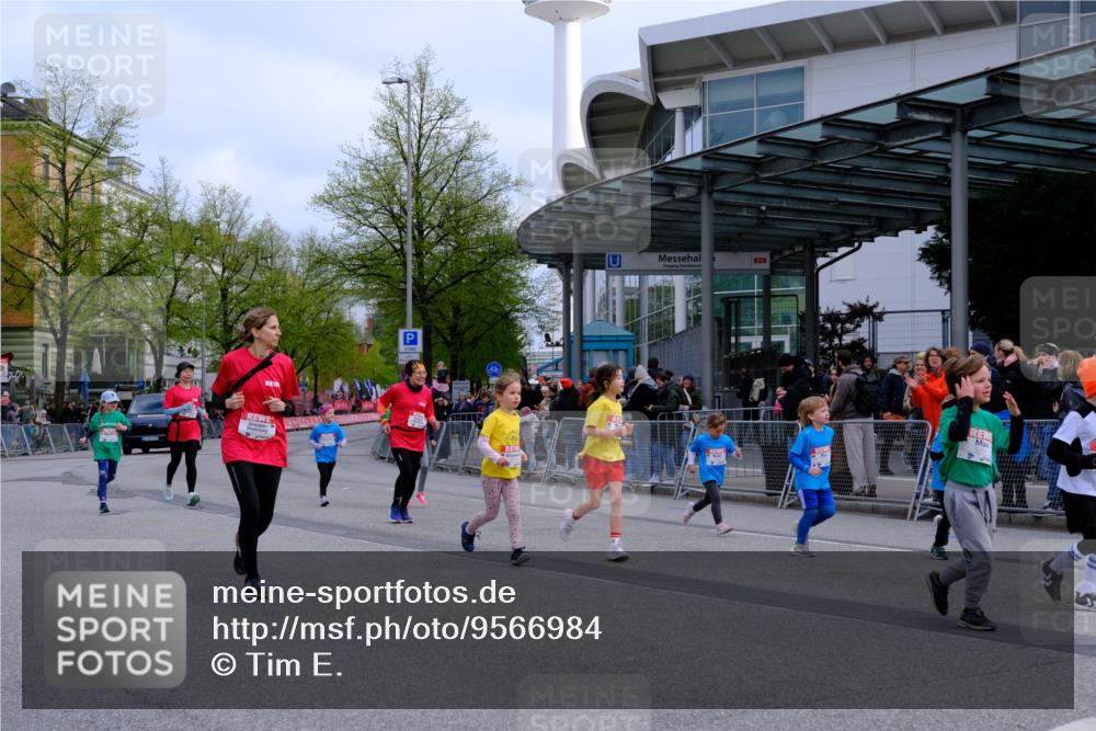 25.04.2026 - Das Zehntel Tim E. http://msf.ph/oto/9566984 25.04.2026 08:35:45 Ziel  meine-sportfotos.de
