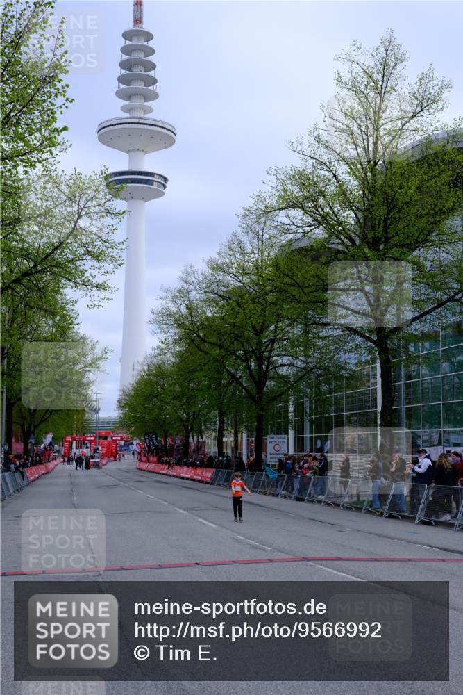 25.04.2026 - Das Zehntel Tim E. http://msf.ph/oto/9566992 25.04.2026 08:42:51 Ziel  meine-sportfotos.de