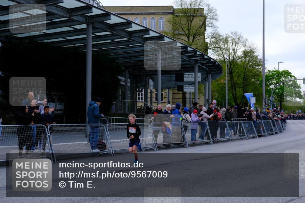 25.04.2026 - Das Zehntel Tim E. http://msf.ph/oto/9567009 25.04.2026 08:45:52 Ziel 4067 meine-sportfotos.de