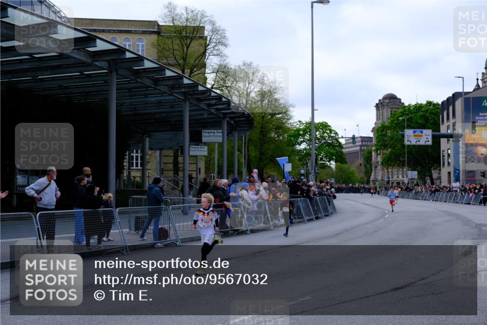 25.04.2026 - Das Zehntel Tim E. http://msf.ph/oto/9567032 25.04.2026 08:46:08 Ziel 2328, 3081, 4017 meine-sportfotos.de