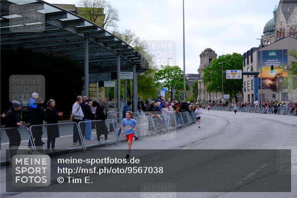 25.04.2026 - Das Zehntel Tim E. http://msf.ph/oto/9567038 25.04.2026 08:46:14 Ziel 1221, 2328, 3081, 3582 meine-sportfotos.de