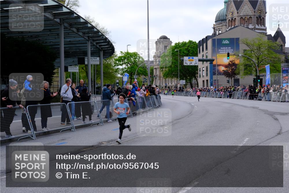 25.04.2026 - Das Zehntel Tim E. http://msf.ph/oto/9567045 25.04.2026 08:46:24 Ziel 2043, 3582 meine-sportfotos.de