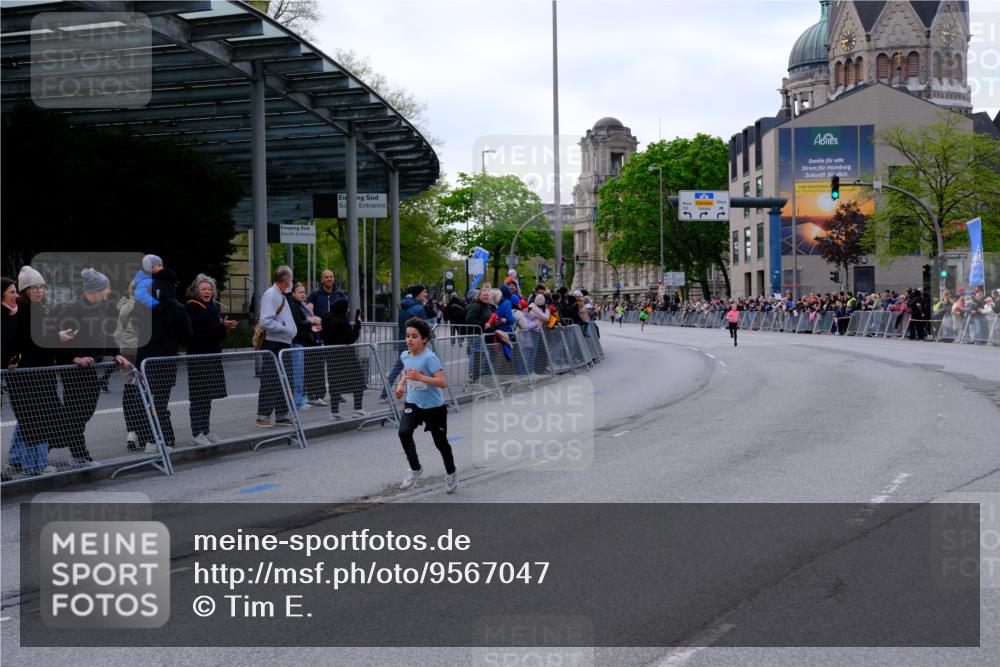 25.04.2026 - Das Zehntel Tim E. http://msf.ph/oto/9567047 25.04.2026 08:46:25 Ziel 2043, 3582 meine-sportfotos.de