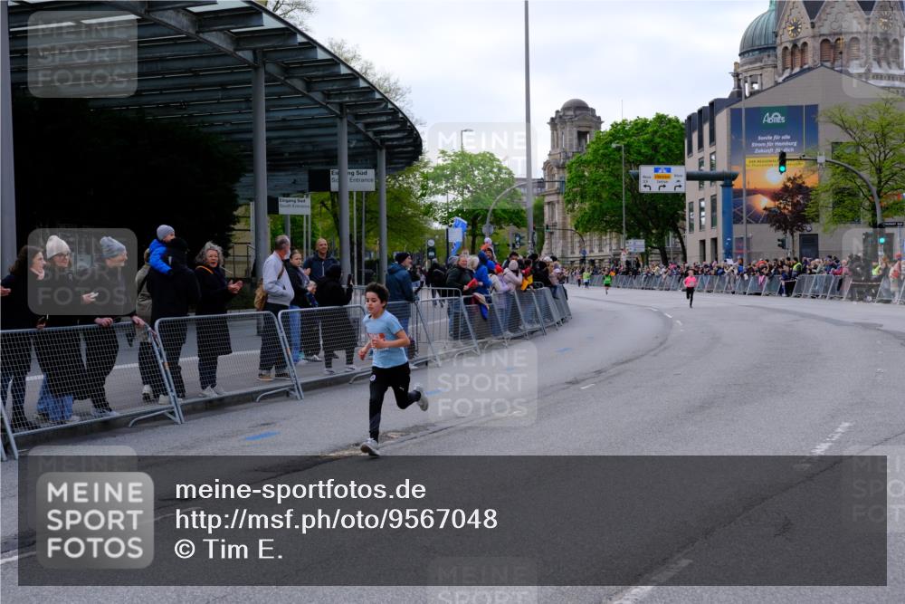 25.04.2026 - Das Zehntel Tim E. http://msf.ph/oto/9567048 25.04.2026 08:46:25 Ziel 2043, 3582 meine-sportfotos.de