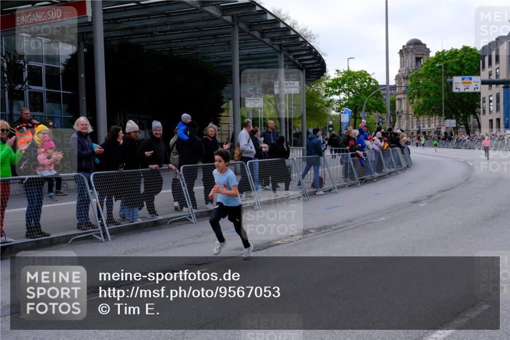 25.04.2026 - Das Zehntel Tim E. http://msf.ph/oto/9567053 25.04.2026 08:46:25 Ziel 2043, 3582 meine-sportfotos.de