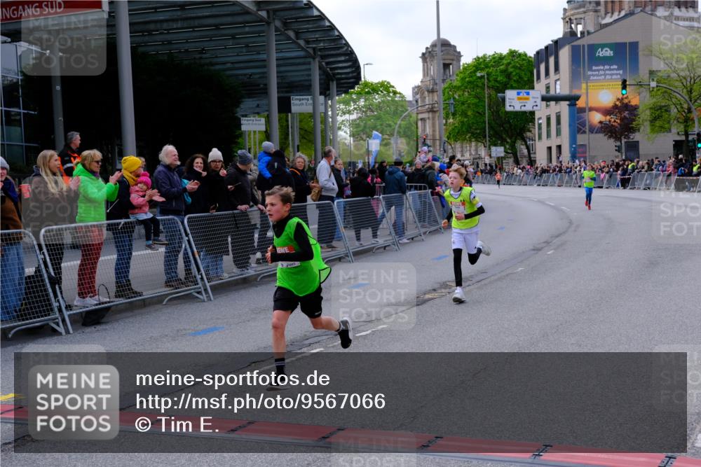 25.04.2026 - Das Zehntel Tim E. http://msf.ph/oto/9567066 25.04.2026 08:46:41 Ziel 3188, 3339, 3997 meine-sportfotos.de