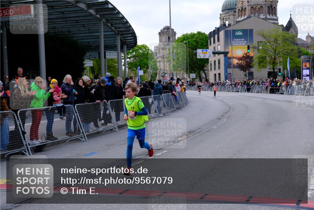 25.04.2026 - Das Zehntel Tim E. http://msf.ph/oto/9567079 25.04.2026 08:46:48 Ziel 3188, 3232 meine-sportfotos.de