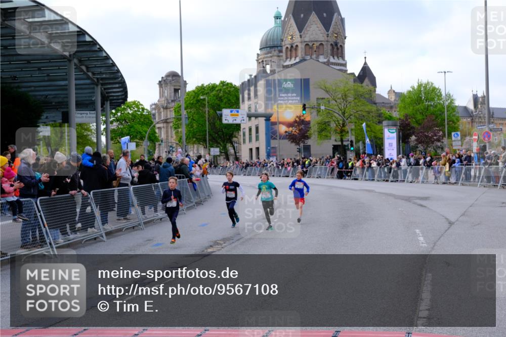 25.04.2026 - Das Zehntel Tim E. http://msf.ph/oto/9567108 25.04.2026 08:47:11 Ziel 1324, 1851, 1999, 2160, 2798, 2958 meine-sportfotos.de