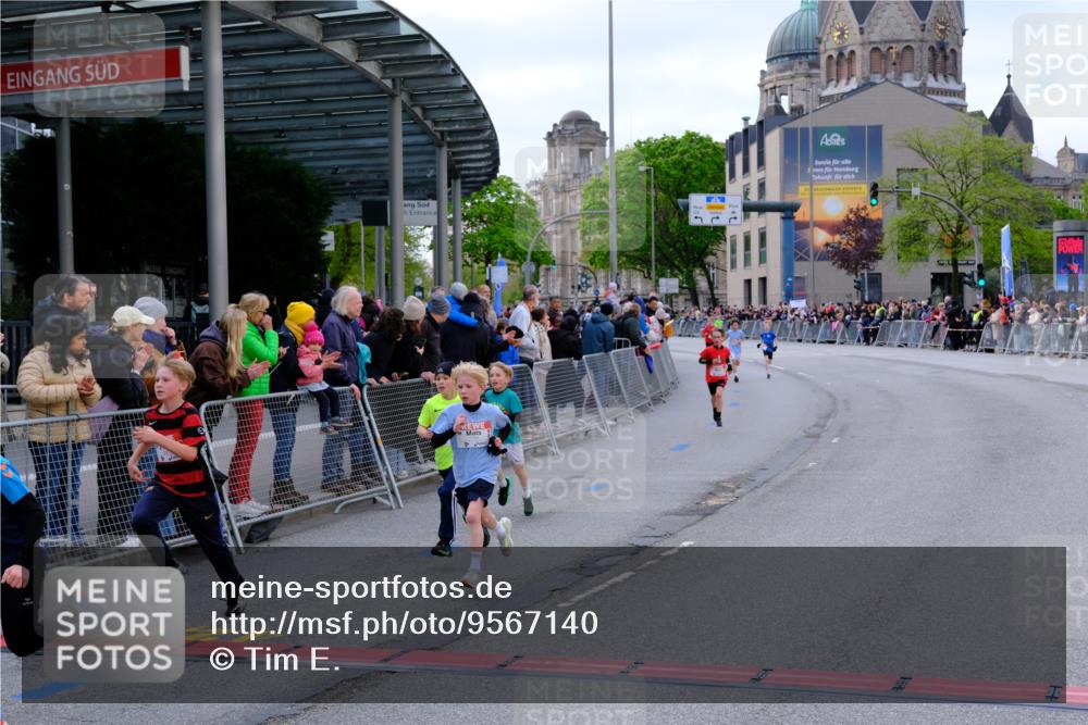 25.04.2026 - Das Zehntel Tim E. http://msf.ph/oto/9567140 25.04.2026 08:47:33 Ziel 1184, 1223, 1246, 2005, 2034, 2611, 2981, 3402, 4022, 4024 meine-sportfotos.de