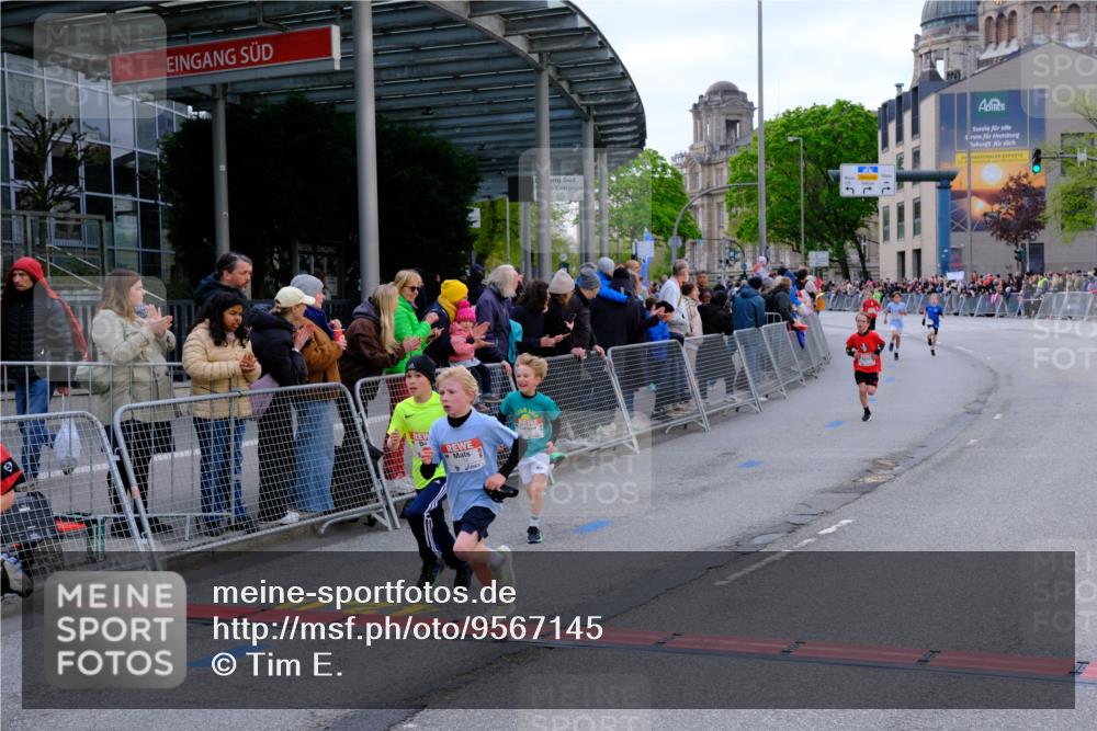 25.04.2026 - Das Zehntel Tim E. http://msf.ph/oto/9567145 25.04.2026 08:47:33 Ziel 1184, 1223, 1246, 2005, 2034, 2611, 2981, 3402, 4022, 4024 meine-sportfotos.de