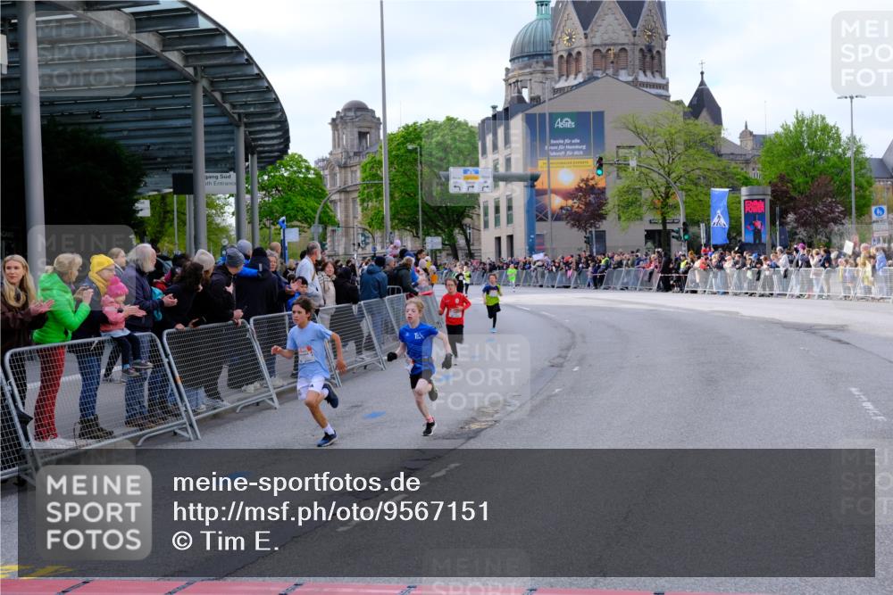 25.04.2026 - Das Zehntel Tim E. http://msf.ph/oto/9567151 25.04.2026 08:47:37 Ziel 1184, 1223, 1246, 2005, 2034, 2611, 2981, 4022, 4024, 4070 meine-sportfotos.de