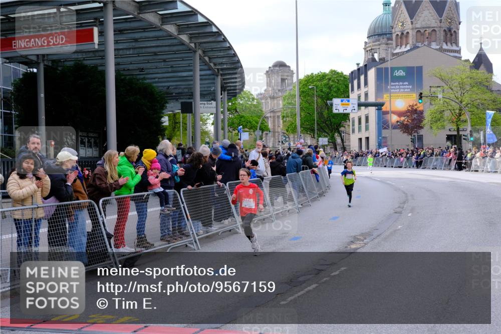 25.04.2026 - Das Zehntel Tim E. http://msf.ph/oto/9567159 25.04.2026 08:47:39 Ziel 1184, 1223, 1461, 2005, 2611, 2981, 4022, 4024, 4070 meine-sportfotos.de