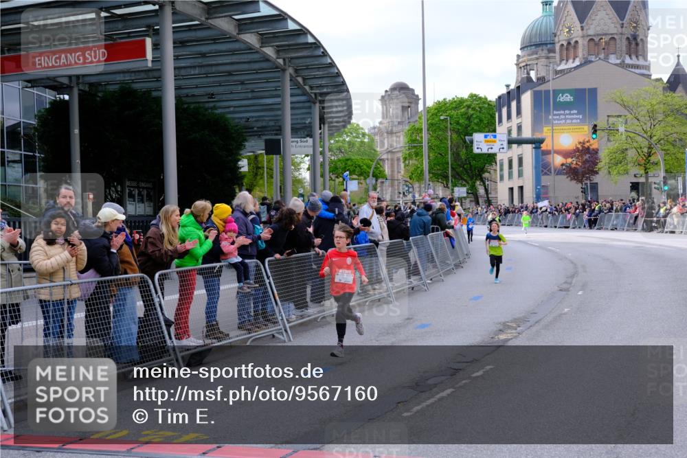 25.04.2026 - Das Zehntel Tim E. http://msf.ph/oto/9567160 25.04.2026 08:47:39 Ziel 1184, 1223, 1461, 2005, 2611, 2981, 4022, 4024, 4070 meine-sportfotos.de