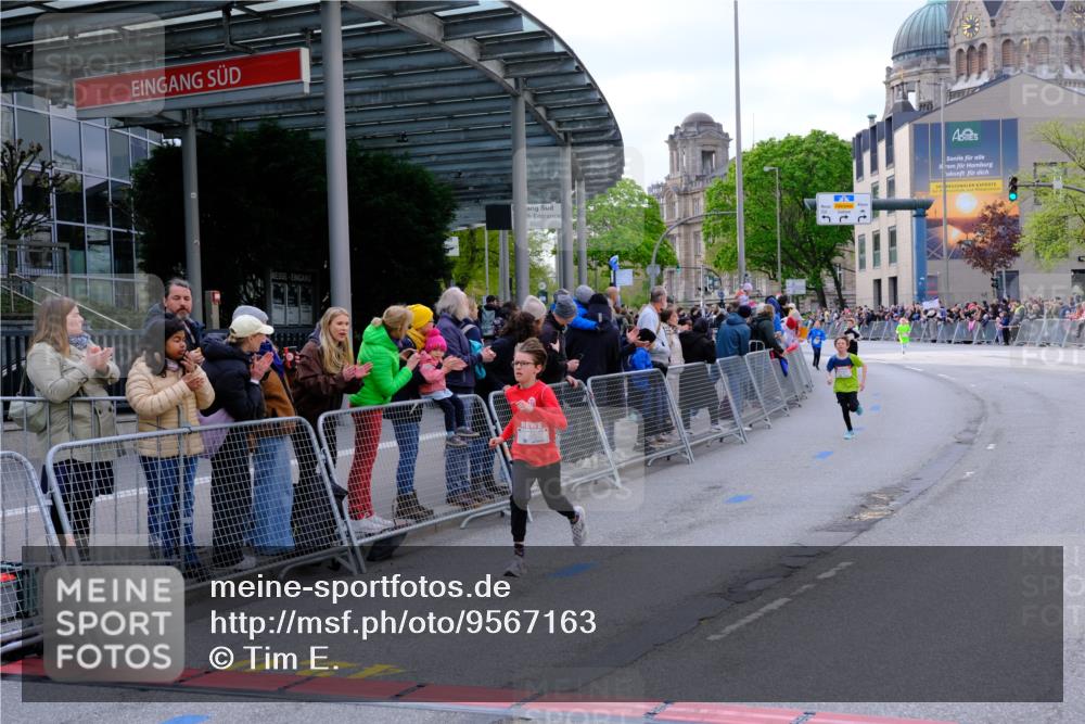 25.04.2026 - Das Zehntel Tim E. http://msf.ph/oto/9567163 25.04.2026 08:47:39 Ziel 1184, 1223, 1461, 2005, 2611, 2981, 4022, 4024, 4070 meine-sportfotos.de