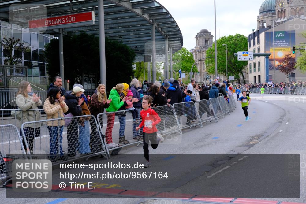 25.04.2026 - Das Zehntel Tim E. http://msf.ph/oto/9567164 25.04.2026 08:47:40 Ziel 1223, 1461, 2005, 2611, 4022, 4070 meine-sportfotos.de