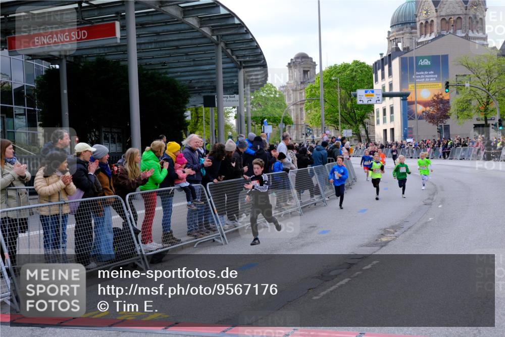 25.04.2026 - Das Zehntel Tim E. http://msf.ph/oto/9567176 25.04.2026 08:47:46 Ziel 1461, 1474, 1519, 1887, 2170, 2174, 2310, 2634, 4070 meine-sportfotos.de