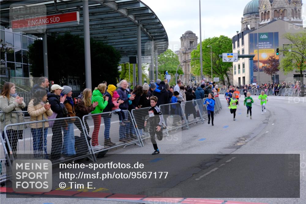25.04.2026 - Das Zehntel Tim E. http://msf.ph/oto/9567177 25.04.2026 08:47:46 Ziel 1461, 1474, 1519, 1887, 2170, 2174, 2310, 2634, 4070 meine-sportfotos.de
