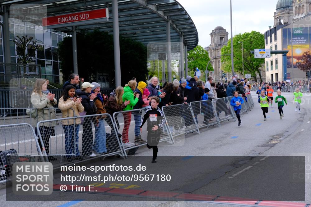 25.04.2026 - Das Zehntel Tim E. http://msf.ph/oto/9567180 25.04.2026 08:47:47 Ziel 1461, 1474, 1519, 1887, 2170, 2174, 2310, 2634, 4070 meine-sportfotos.de