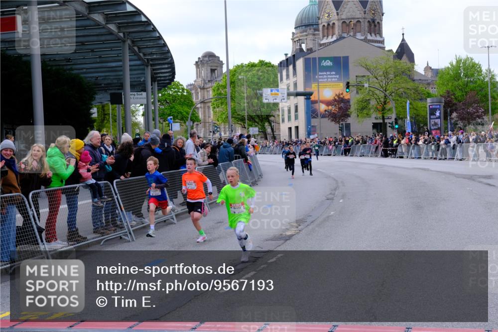 25.04.2026 - Das Zehntel Tim E. http://msf.ph/oto/9567193 25.04.2026 08:47:50 Ziel 1461, 1474, 1519, 1887, 2170, 2174, 2310, 2634, 3104 meine-sportfotos.de