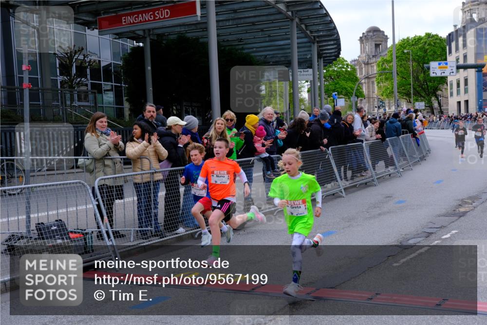 25.04.2026 - Das Zehntel Tim E. http://msf.ph/oto/9567199 25.04.2026 08:47:50 Ziel 1461, 1474, 1519, 1887, 2170, 2174, 2310, 2634, 3104 meine-sportfotos.de