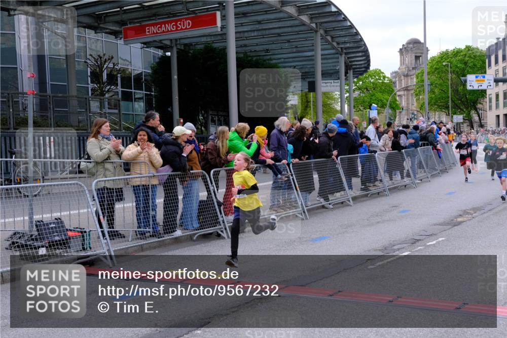 25.04.2026 - Das Zehntel Tim E. http://msf.ph/oto/9567232 25.04.2026 08:48:10 Ziel 1587, 2042, 2053, 2058, 2796, 2815, 3222, 3574, 4063 meine-sportfotos.de
