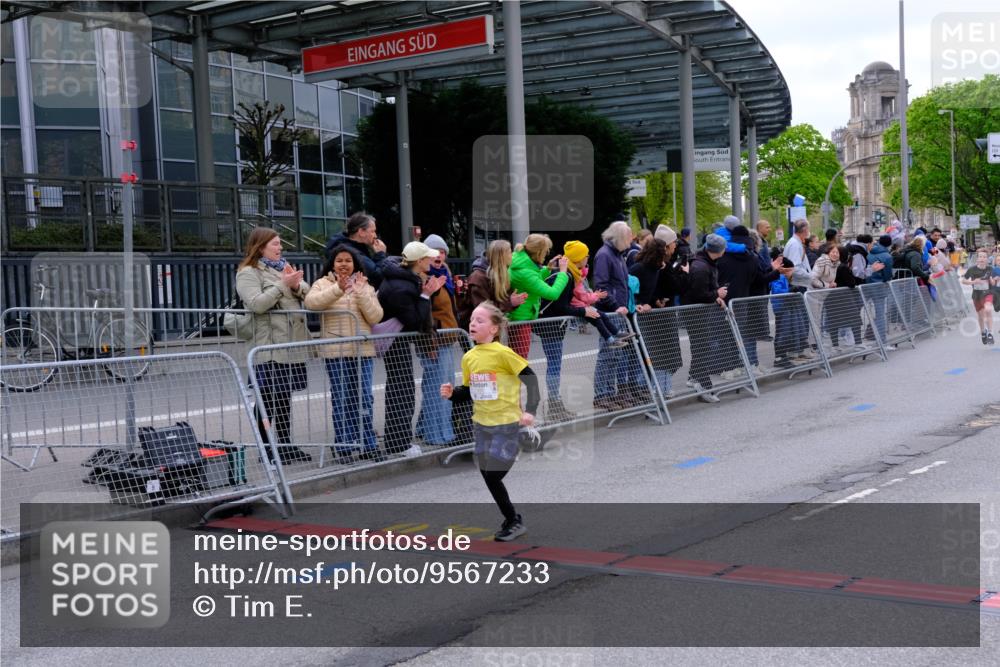 25.04.2026 - Das Zehntel Tim E. http://msf.ph/oto/9567233 25.04.2026 08:48:10 Ziel 1587, 2042, 2053, 2058, 2796, 2815, 3222, 3574, 4063 meine-sportfotos.de