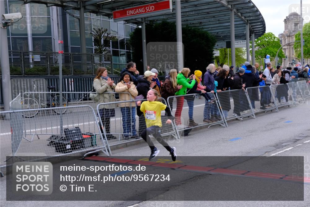 25.04.2026 - Das Zehntel Tim E. http://msf.ph/oto/9567234 25.04.2026 08:48:10 Ziel 1587, 2042, 2053, 2058, 2796, 2815, 3222, 3574, 4063 meine-sportfotos.de