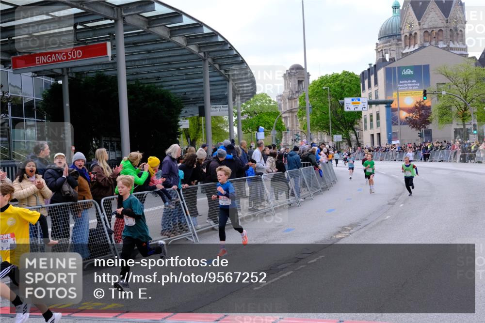 25.04.2026 - Das Zehntel Tim E. http://msf.ph/oto/9567252 25.04.2026 08:48:14 Ziel 1587, 1696, 2042, 2053, 2058, 2796, 2815, 3222, 3302, 3574, 4063 meine-sportfotos.de