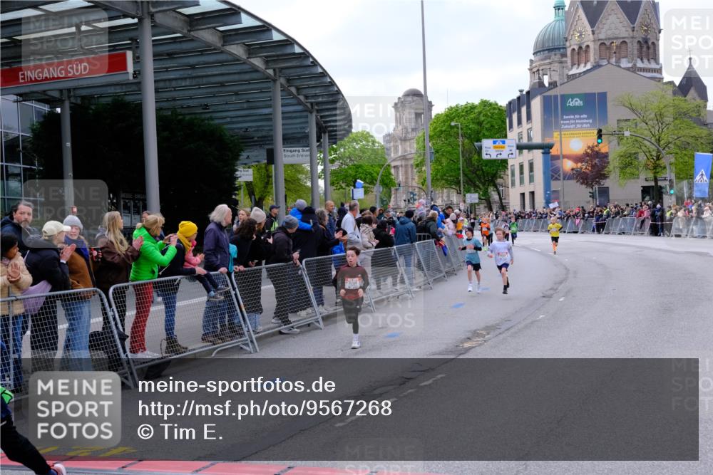 25.04.2026 - Das Zehntel Tim E. http://msf.ph/oto/9567268 25.04.2026 08:48:19 Ziel 1696, 2042, 2053, 2058, 2173, 2815, 3222, 3302, 3567, 3574, 3699, 4063 meine-sportfotos.de