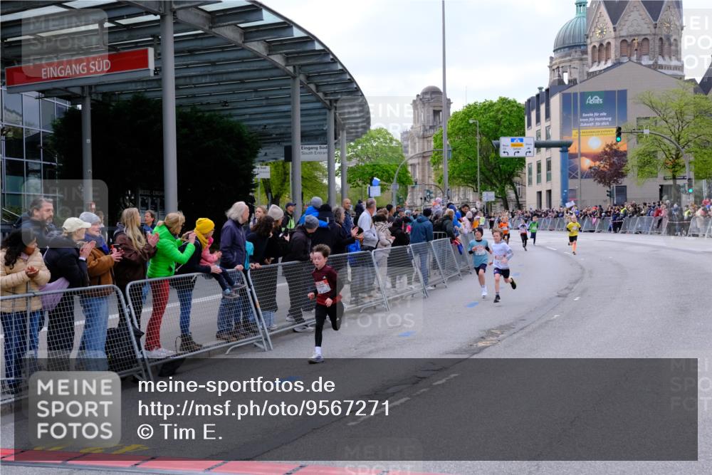 25.04.2026 - Das Zehntel Tim E. http://msf.ph/oto/9567271 25.04.2026 08:48:19 Ziel 1696, 2042, 2053, 2058, 2173, 2815, 3222, 3302, 3567, 3574, 3699, 4063 meine-sportfotos.de