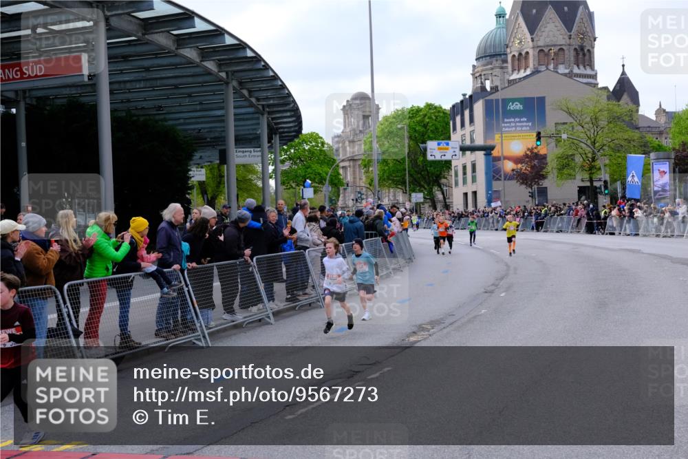 25.04.2026 - Das Zehntel Tim E. http://msf.ph/oto/9567273 25.04.2026 08:48:20 Ziel 1696, 2042, 2053, 2058, 2173, 2777, 2815, 3222, 3302, 3567, 3574, 3699, 4063 meine-sportfotos.de