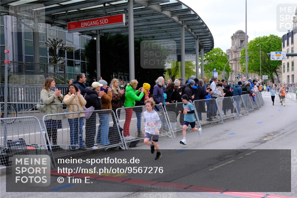 25.04.2026 - Das Zehntel Tim E. http://msf.ph/oto/9567276 25.04.2026 08:48:21 Ziel 1696, 2042, 2058, 2173, 2777, 3302, 3567, 3699, 4063 meine-sportfotos.de
