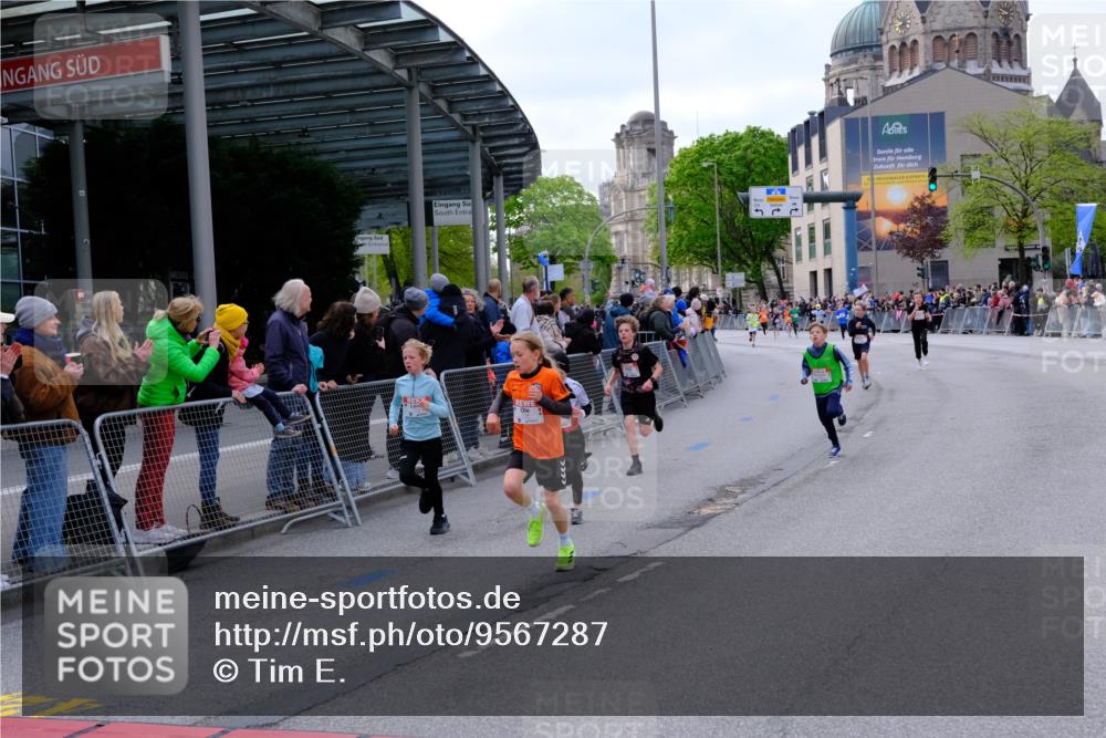 25.04.2026 - Das Zehntel Tim E. http://msf.ph/oto/9567287 25.04.2026 08:48:27 Ziel 1788, 1794, 1858, 2173, 2777, 3123, 3328, 3567, 3672, 3699, 3957 meine-sportfotos.de
