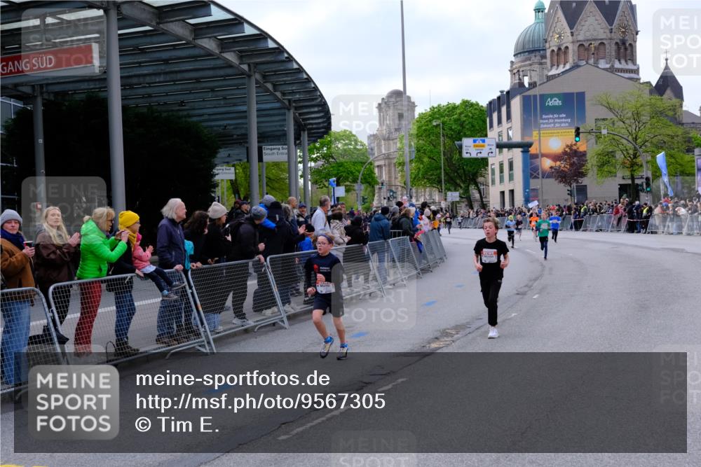 25.04.2026 - Das Zehntel Tim E. http://msf.ph/oto/9567305 25.04.2026 08:48:31 Ziel 1788, 1794, 1858, 2777, 3123, 3328, 3672, 3957 meine-sportfotos.de