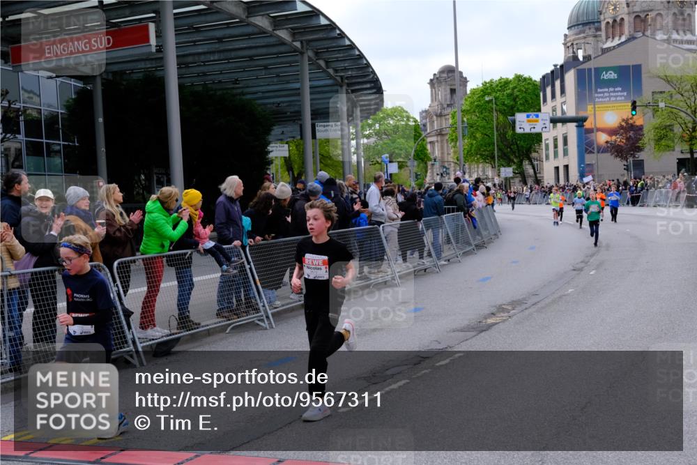 25.04.2026 - Das Zehntel Tim E. http://msf.ph/oto/9567311 25.04.2026 08:48:32 Ziel 1788, 1794, 1858, 2502, 2777, 3123, 3328, 3672, 3957 meine-sportfotos.de