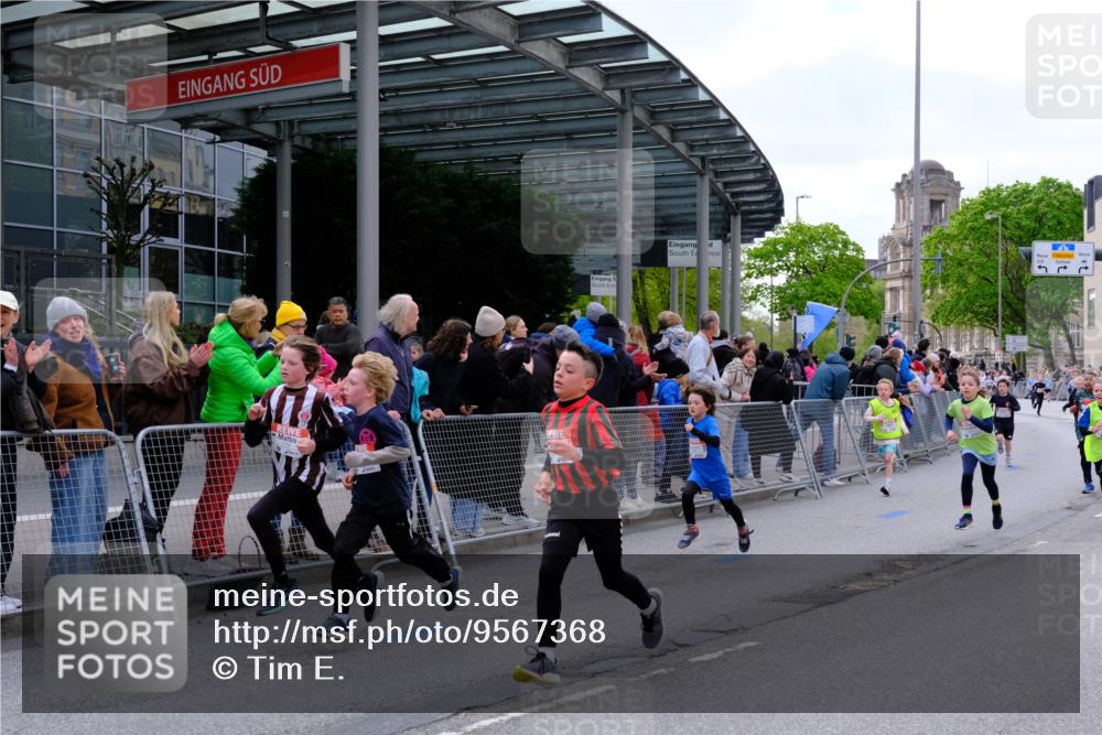 25.04.2026 - Das Zehntel Tim E. http://msf.ph/oto/9567368 25.04.2026 08:48:54 Ziel 1327, 1786, 1799, 1885, 2263, 2309, 2324, 2993, 3044, 3189, 3212, 3223, 3250, 3252, 3551, 3563, 3971 meine-sportfotos.de