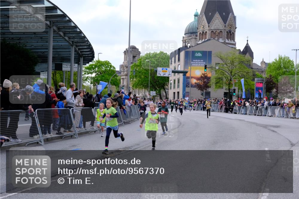 25.04.2026 - Das Zehntel Tim E. http://msf.ph/oto/9567370 25.04.2026 08:48:55 Ziel 1327, 1786, 1799, 1885, 2263, 2309, 2324, 2993, 3044, 3103, 3189, 3212, 3250, 3551, 3563, 3971 meine-sportfotos.de